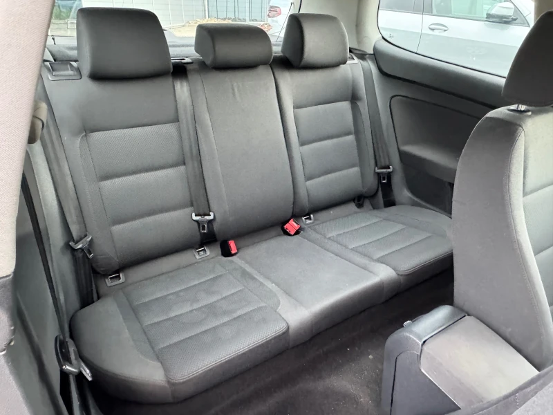 VW Golf, снимка 11 - Автомобили и джипове - 53014482