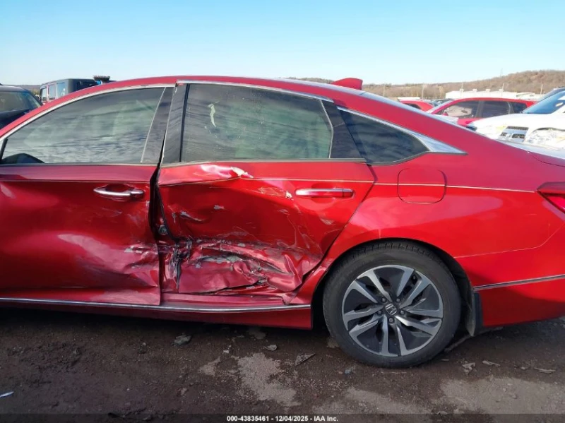 Honda Accord Hybrid Touring, снимка 6 - Автомобили и джипове - 53396113