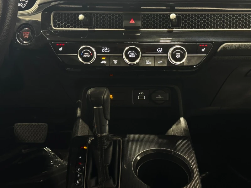 Honda Civic Honda Civic LX* АвтоКредит* (ЦЕНА ДО БГ), снимка 9 - Автомобили и джипове - 53435846