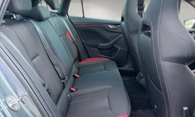 Skoda Scala 1.0TFSI/116HP/MONTECARLO/PANO/CAM/MATRIX/NAVI/130z - изображение 8