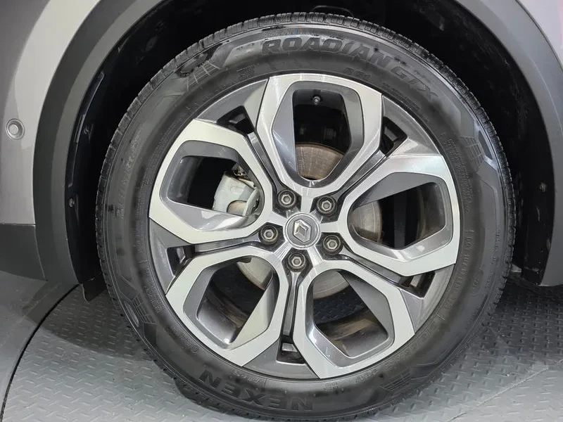 Renault Captur 1.3 TCE EDITION PARIS, снимка 5 - Автомобили и джипове - 55176899