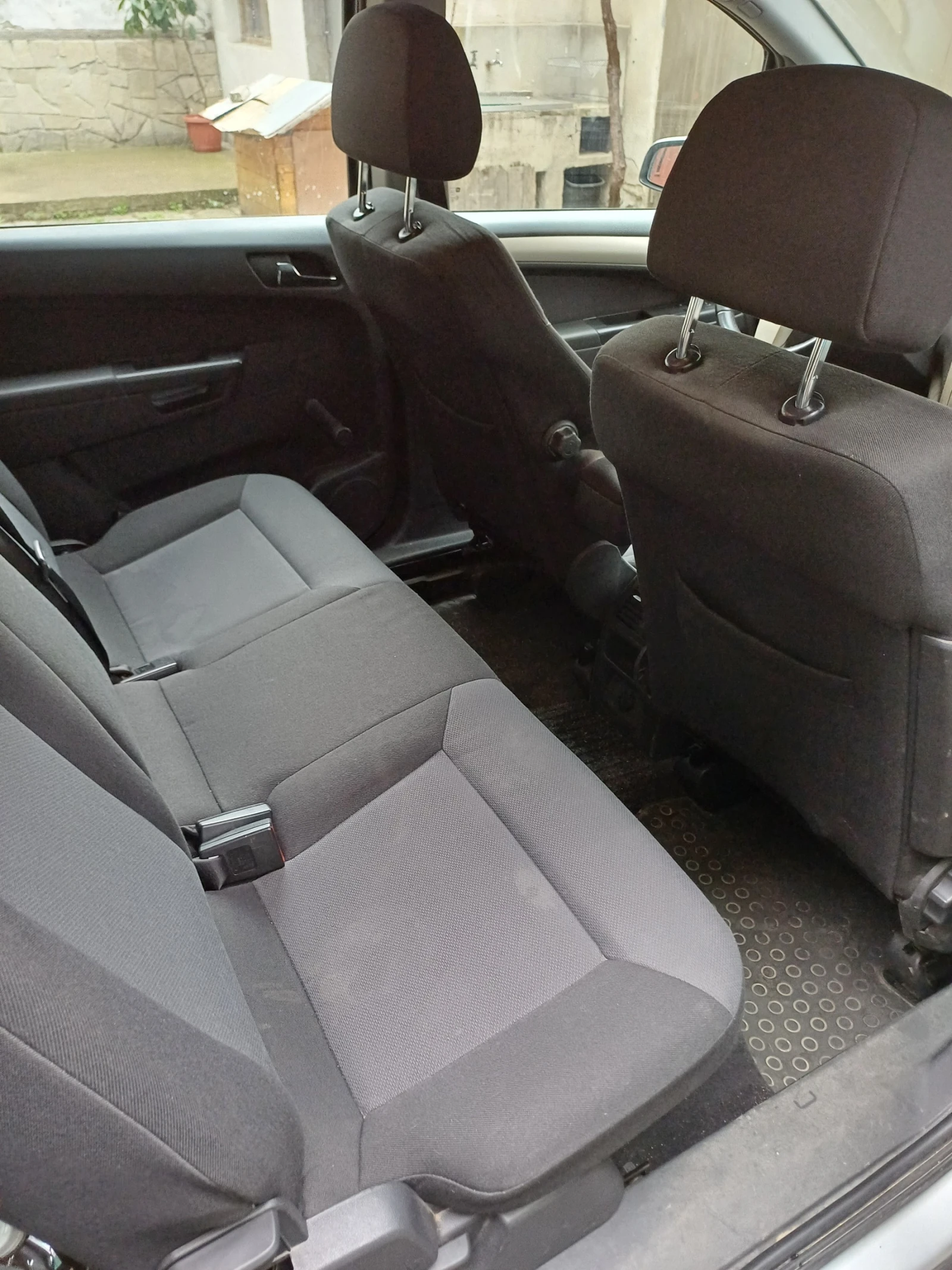 Opel Zafira  - изображение 10