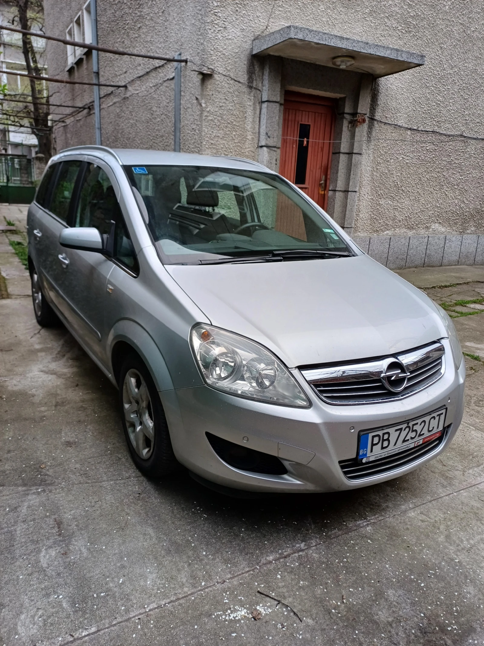 Opel Zafira  - изображение 3