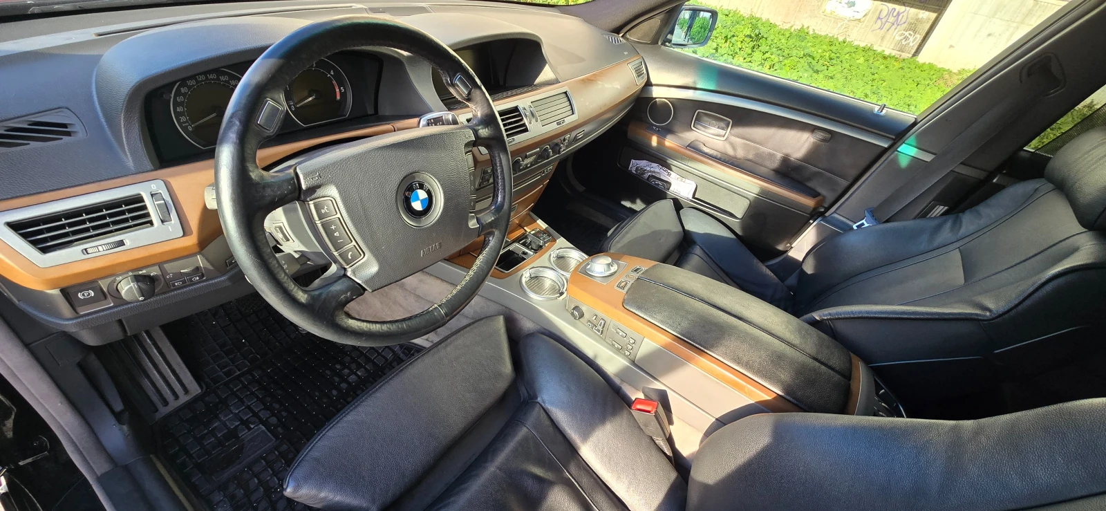 BMW 740  - изображение 9