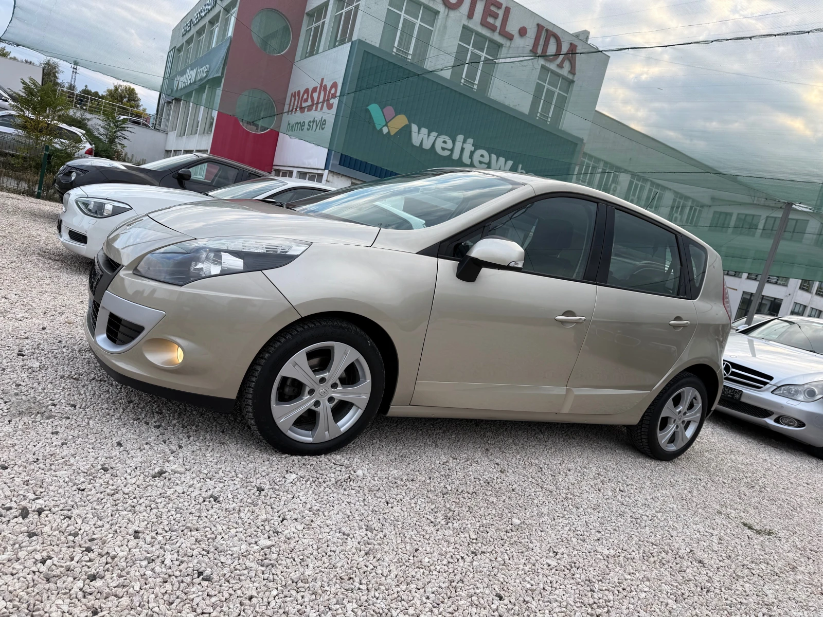 Renault Scenic 1.5DCi, Xmod - изображение 7