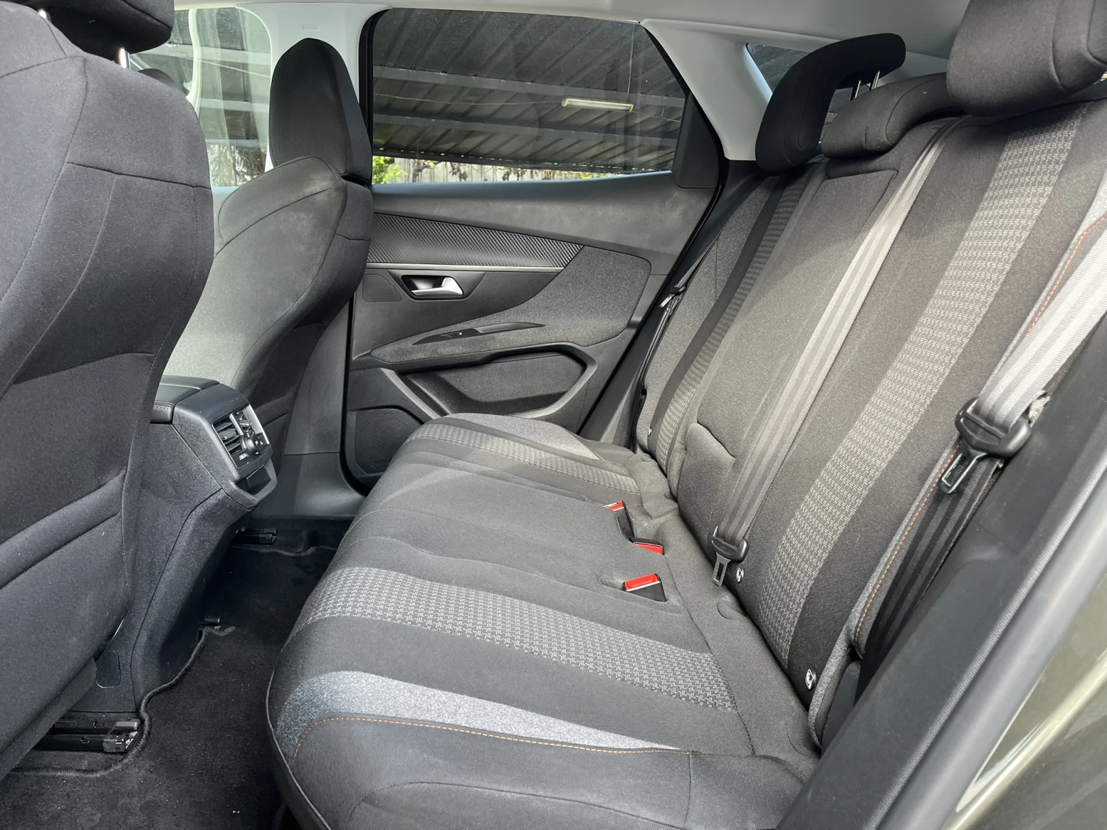 Peugeot 3008 1.5 HDI 130 New Active EAT8  - изображение 8