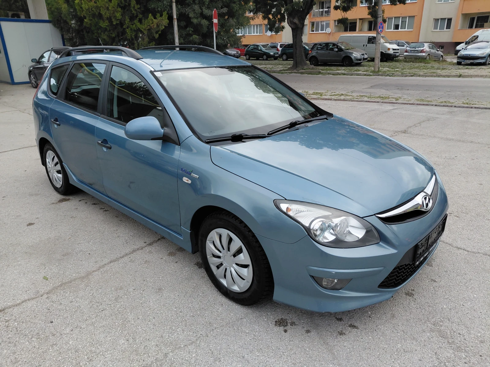 Hyundai I30 CW 1.4i - изображение 3