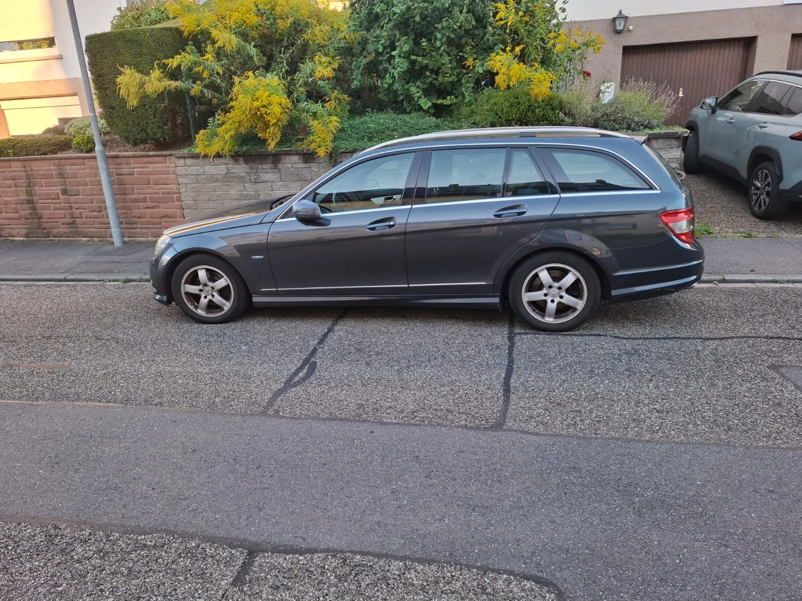 Mercedes-Benz C 180 CGI | Mobile.bg � ����������� 1