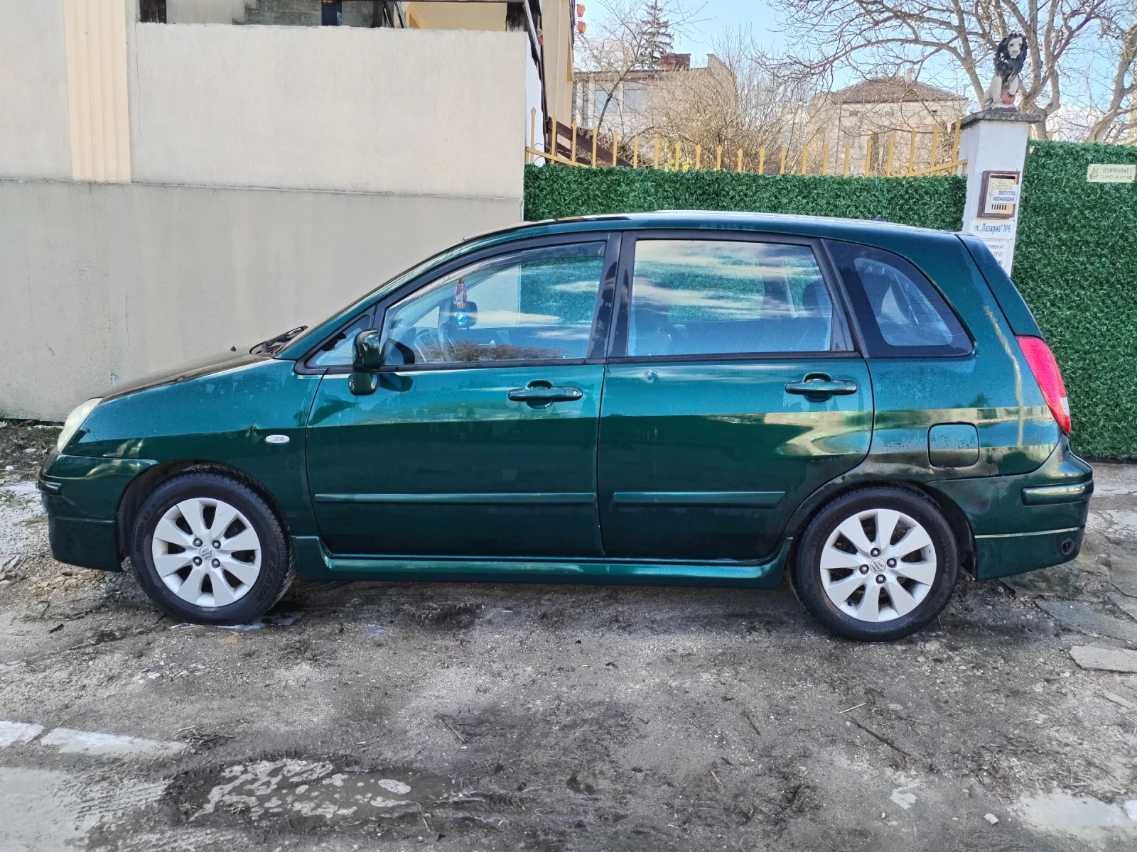 Suzuki Liana | Mobile.bg � ����������� 2
