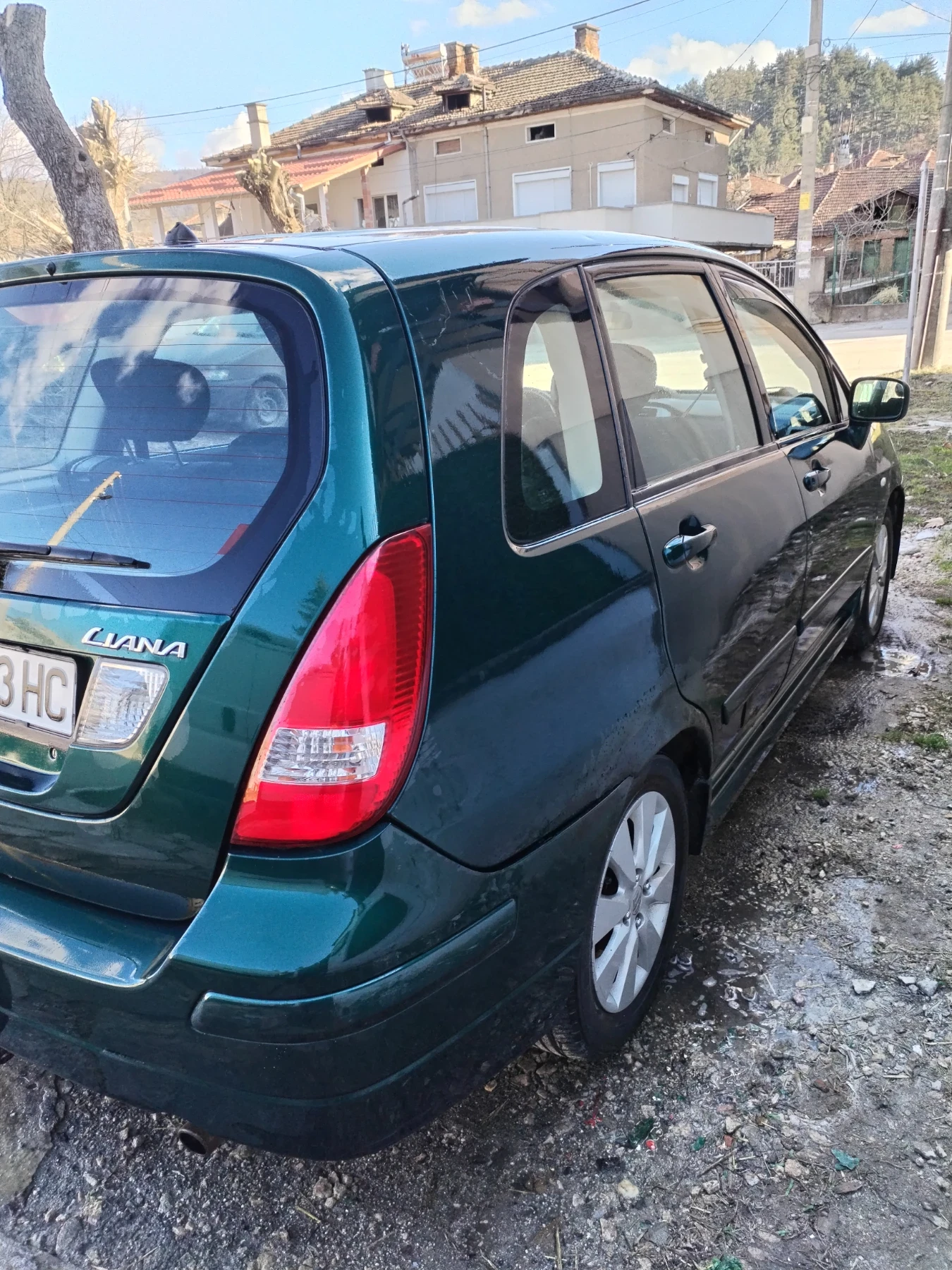 Suzuki Liana | Mobile.bg � ����������� 7