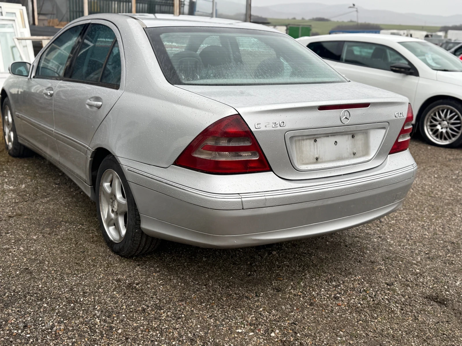 Mercedes-Benz C 220 2.2D - изображение 5