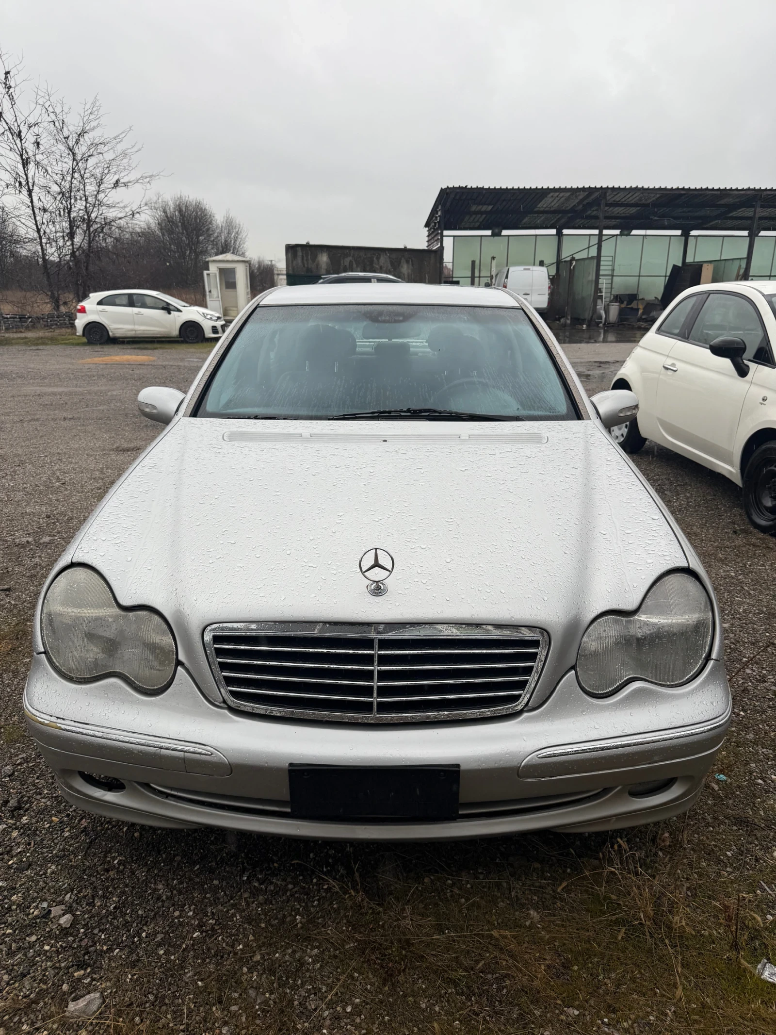 Mercedes-Benz C 220 2.2D - изображение 2