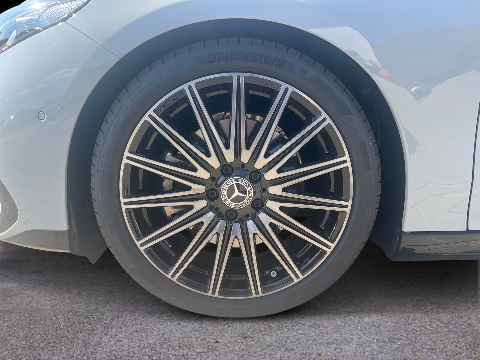 Mercedes-Benz CLA 220 4MATIC, снимка 5 - Автомобили и джипове - 53629652