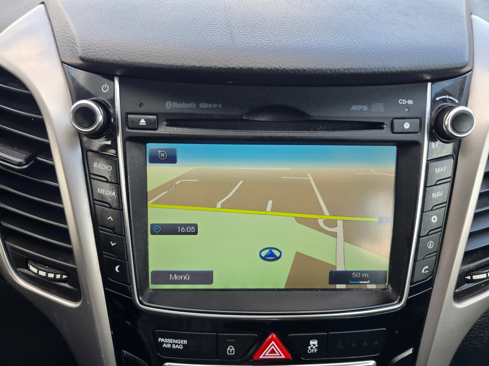 Hyundai I30 1.4I-100K.C-NAVI-EURO6, снимка 15 - Автомобили и джипове - 53861719