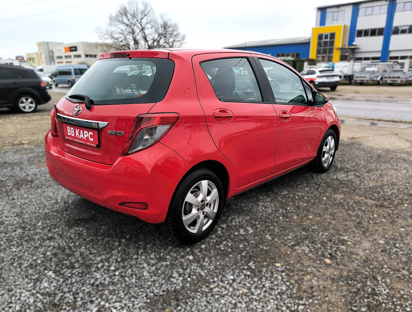 Toyota Yaris 1.33 VVT-i EURO5, снимка 4 - Автомобили и джипове - 54056296