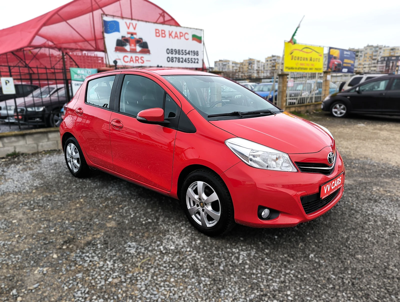 Toyota Yaris 1.33 VVT-i EURO5, снимка 3 - Автомобили и джипове - 54056296