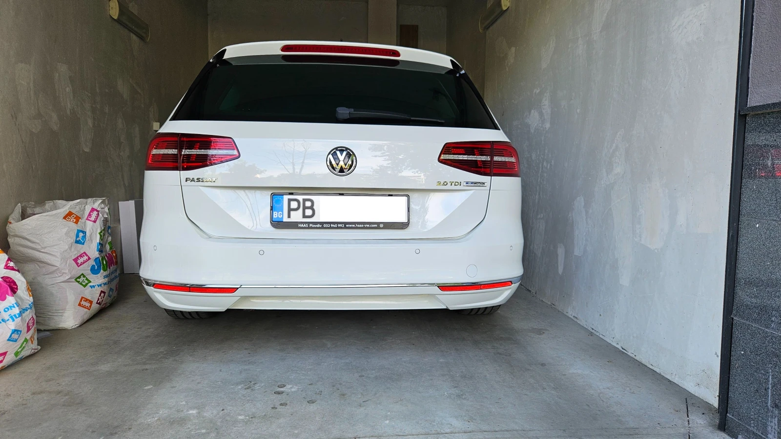 VW Passat 2.0 TDI BM Highline, снимка 5 - Автомобили и джипове - 54441276
