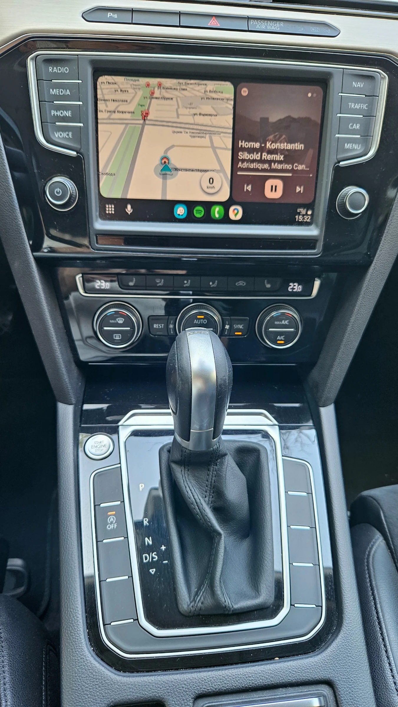 VW Passat 2.0 TDI BM Highline, снимка 7 - Автомобили и джипове - 54441276