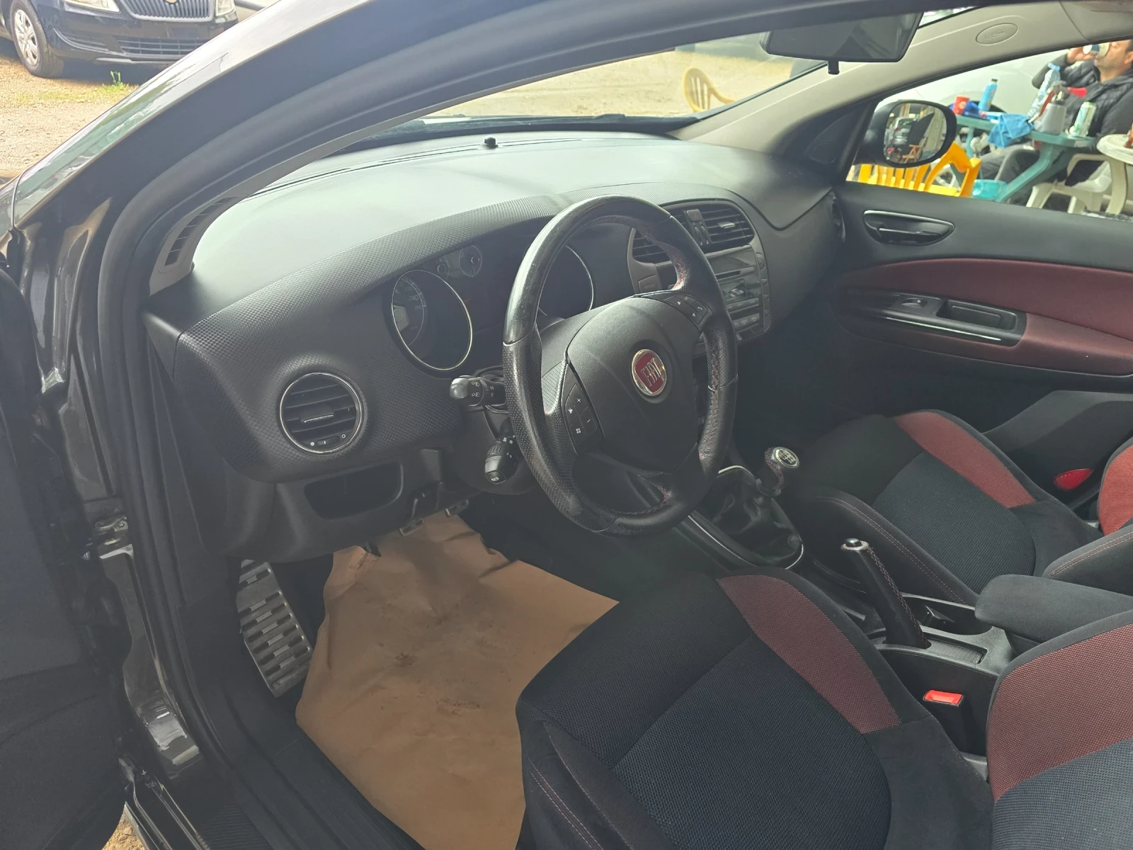 Fiat Bravo 1.4Т абарт изпълнение, снимка 8 - Автомобили и джипове - 54675892