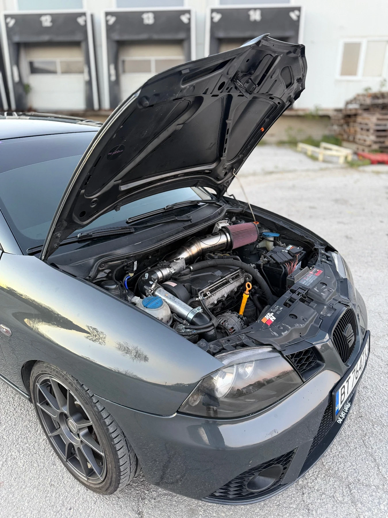 Seat Ibiza 1.9, снимка 2 - Автомобили и джипове - 54763911