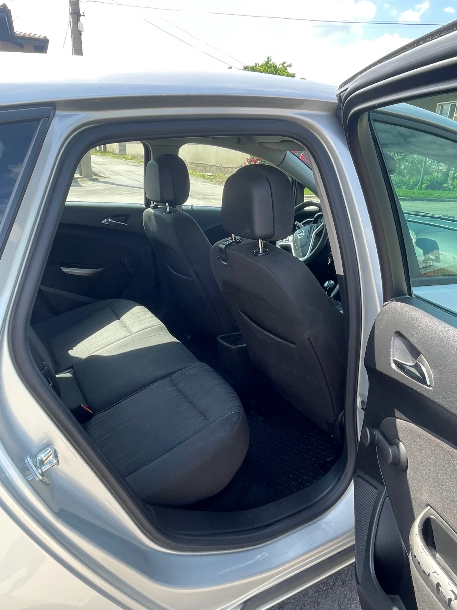 Opel Astra 1, 7 CDTI  6SK  - 214 000km | Mobile.bg � ����������� 9