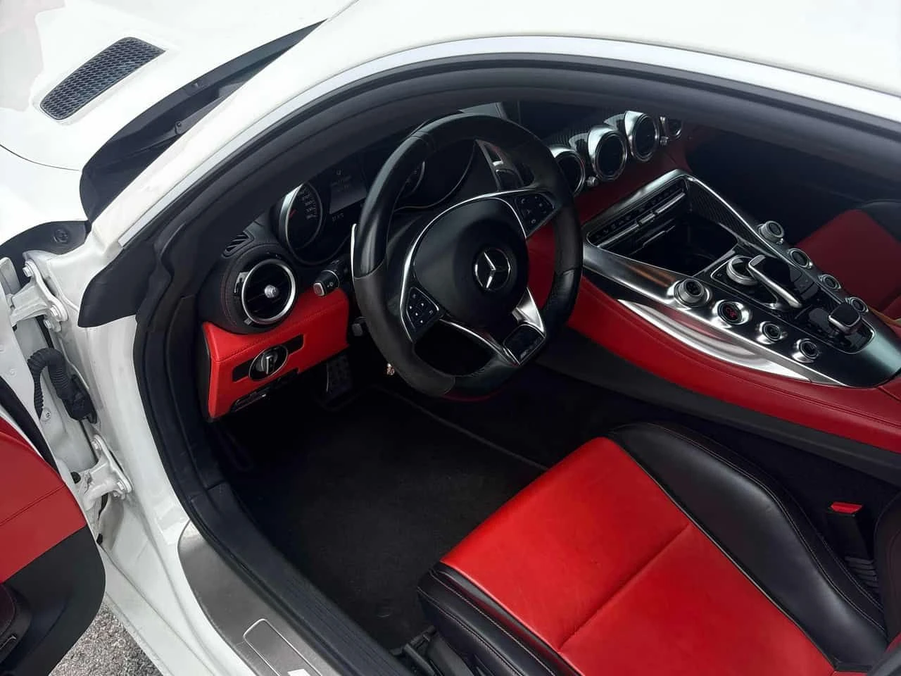Mercedes-Benz AMG GT S  CARFAX DOWNPIPE BLOW OFF STAGE 1+ , снимка 5 - Автомобили и джипове - 54954826