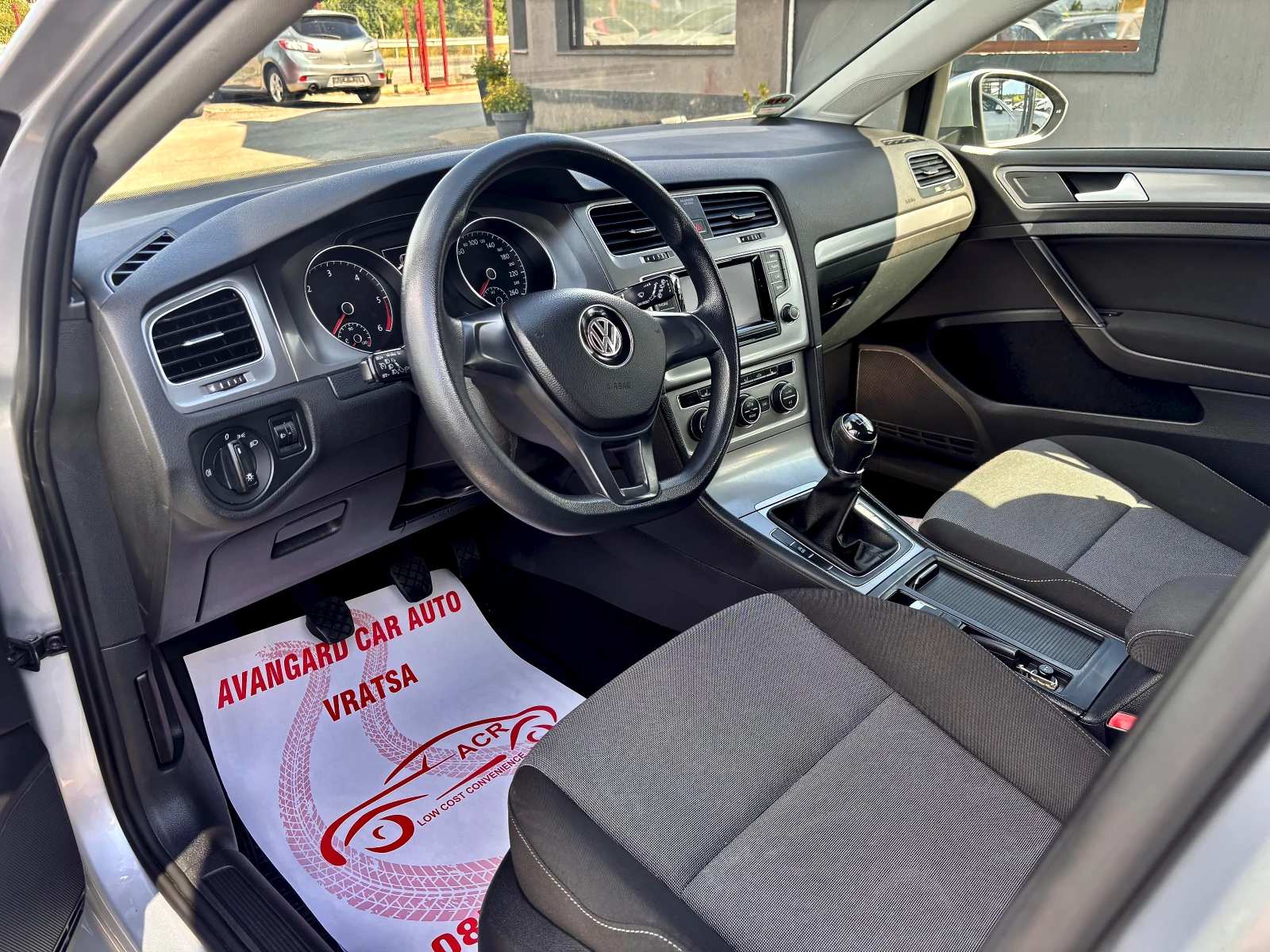 VW Golf, снимка 7 - Автомобили и джипове - 54972552