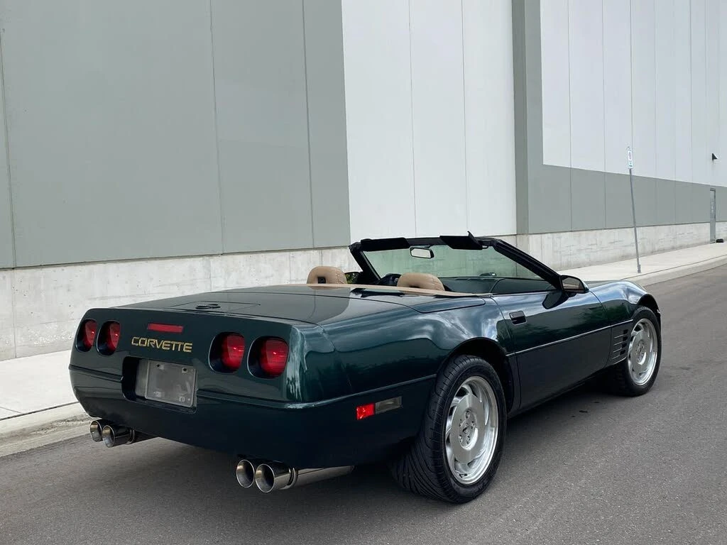 Chevrolet Corvette 5.7 V8 Convertible RWD, снимка 4 - Автомобили и джипове - 55231829