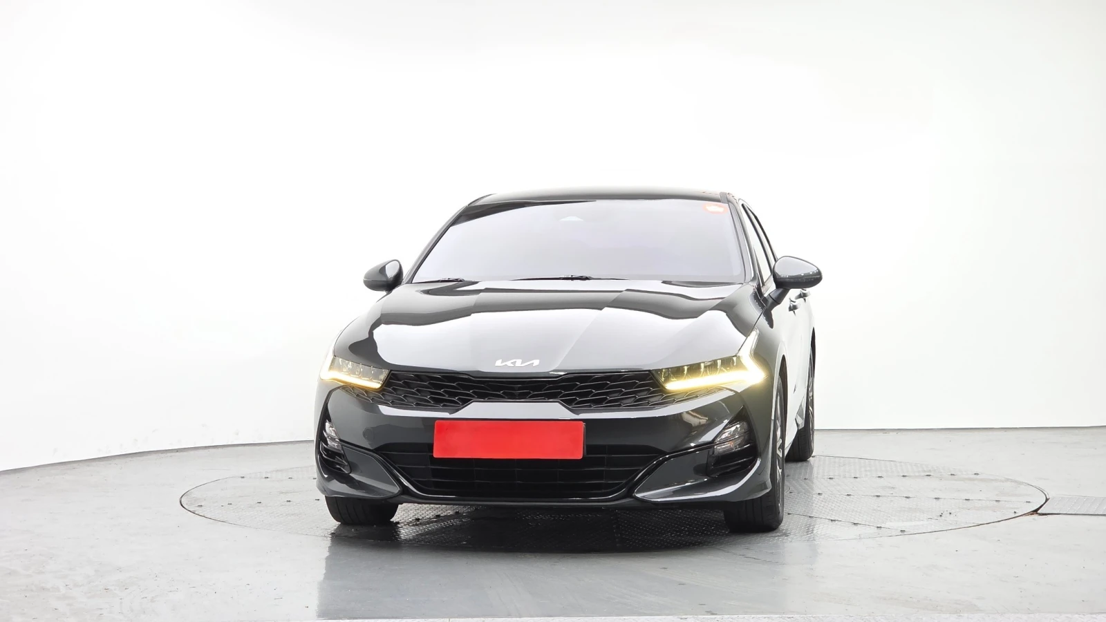 Kia K5 Фабрична Газ /Обдухване, снимка 3 - Автомобили и джипове - 55240765