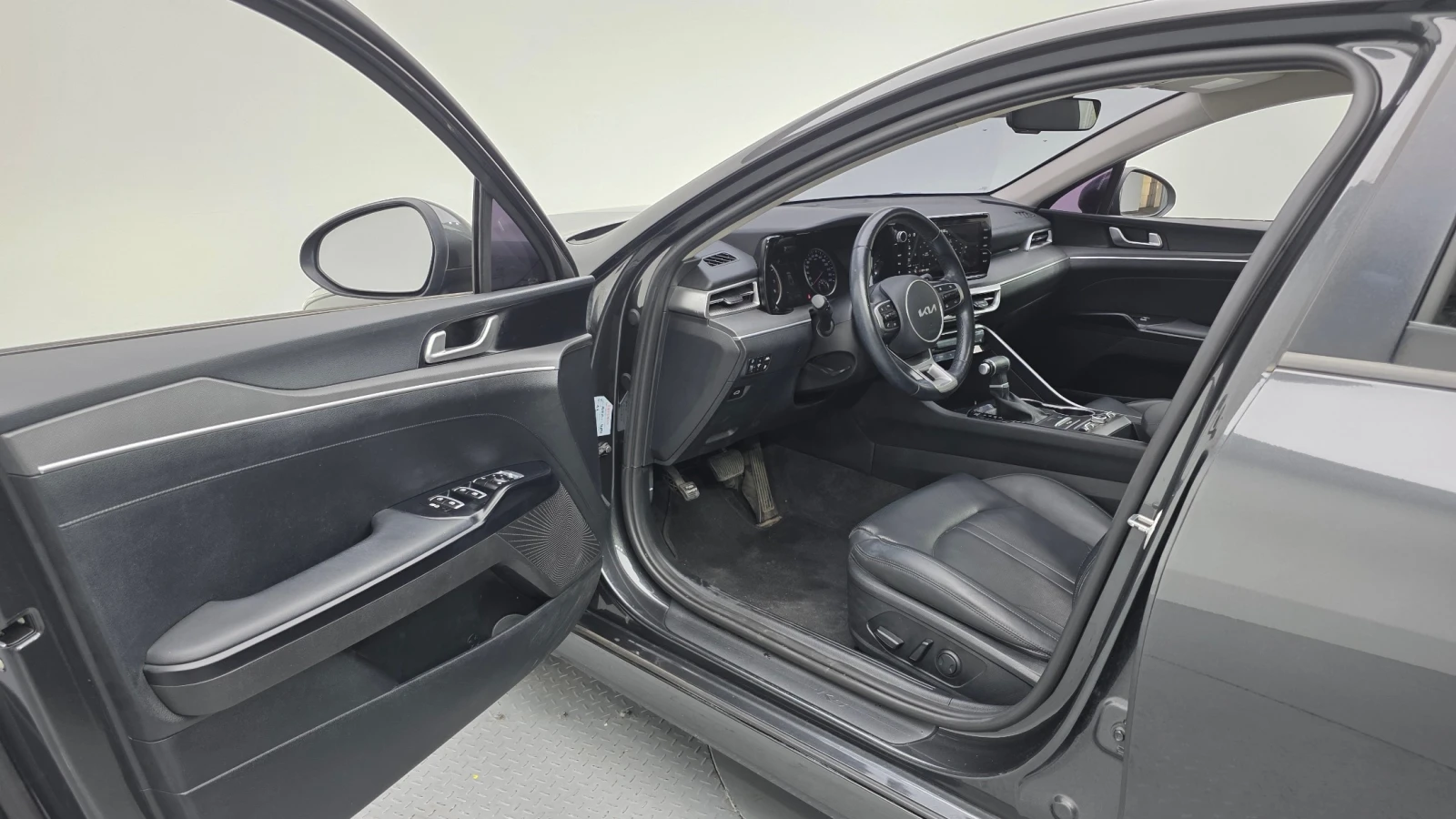 Kia K5 Фабрична Газ /Обдухване, снимка 9 - Автомобили и джипове - 55240765