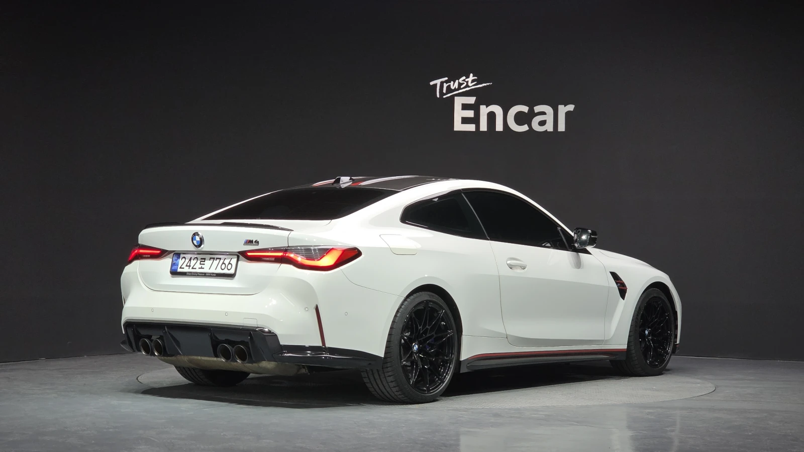 BMW M4 Competition M xDrive, снимка 3 - Автомобили и джипове - 55396355