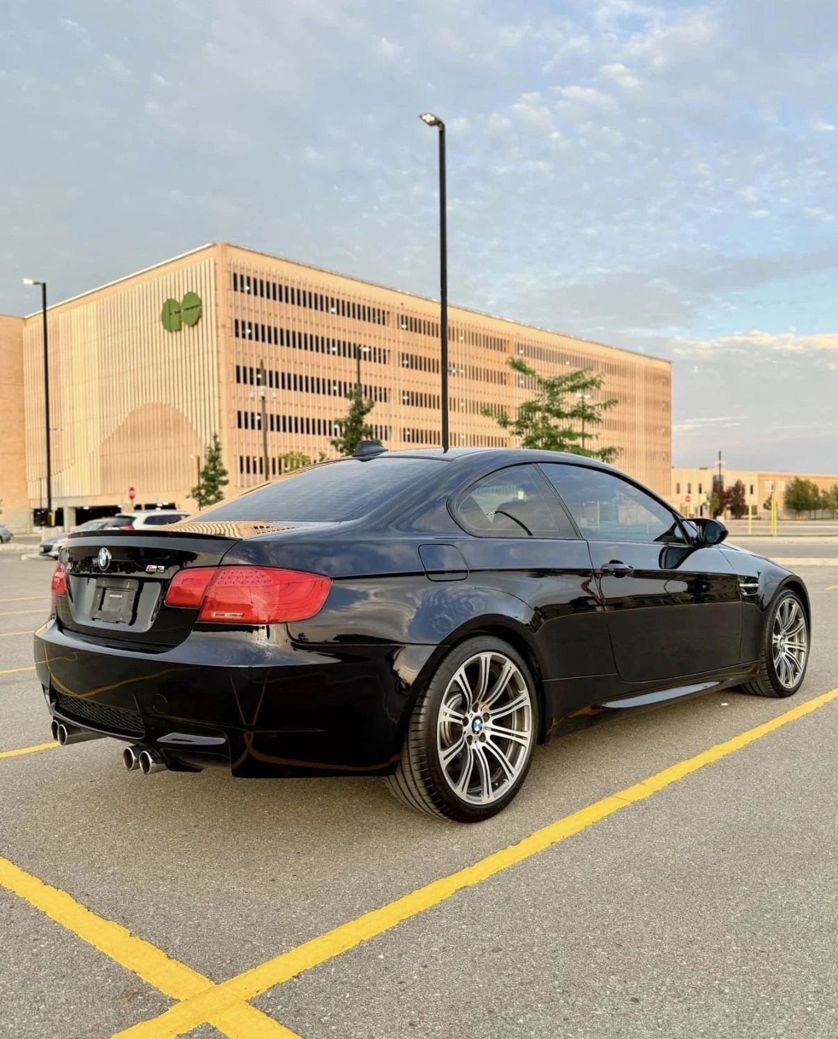 BMW M3 РЪЧКА * ПЪЛНА СЕРВИЗНА ИСТОРИЯ * 42К КМ * СТОКОВА , снимка 5 - Автомобили и джипове - 55449980