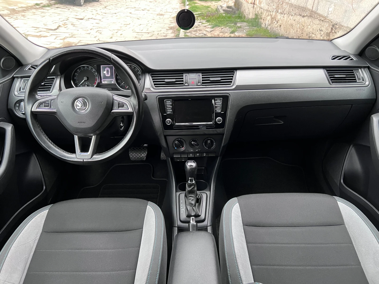 Skoda Rapid Skoda Rapid - TDI - DSG, снимка 10 - Автомобили и джипове - 55883470