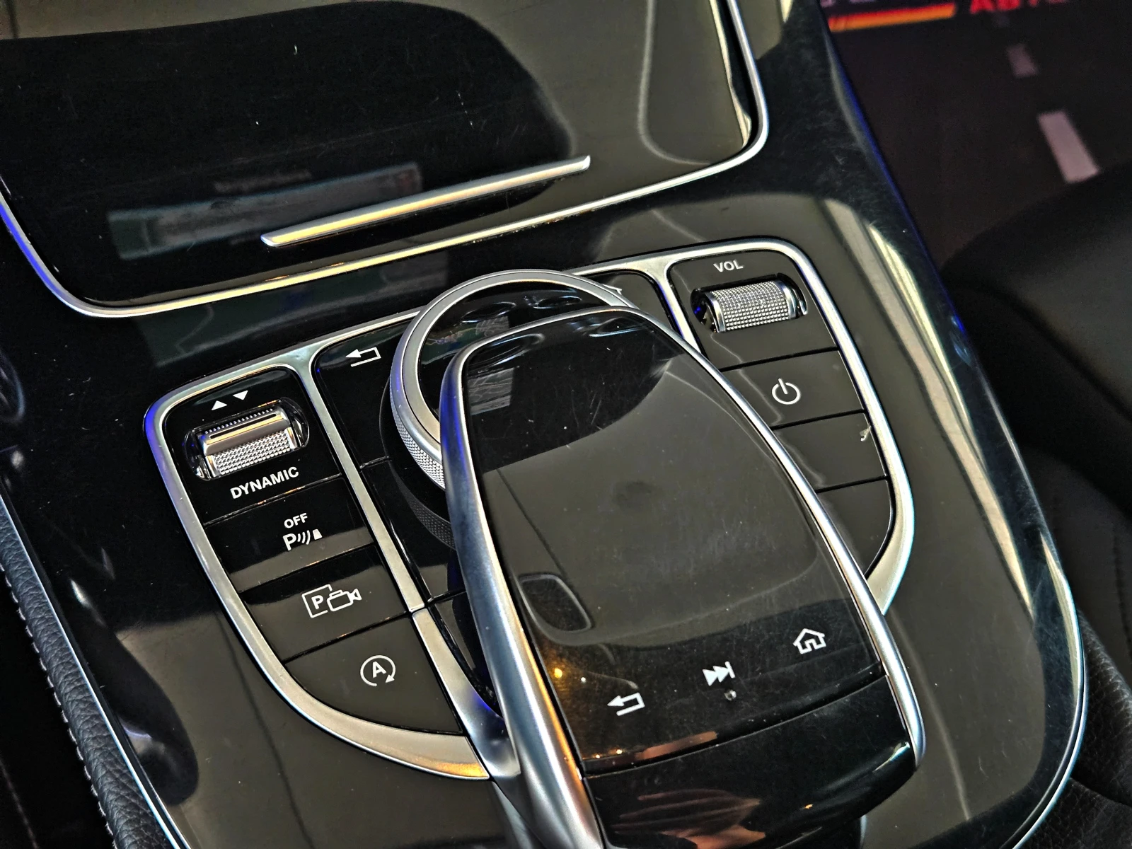 Mercedes-Benz E 220 AMG/GERMANY/360CAMERA/64xAMBIENT/BURMEST/ПОДГР/LIZ, снимка 12 - Автомобили и джипове - 56007464