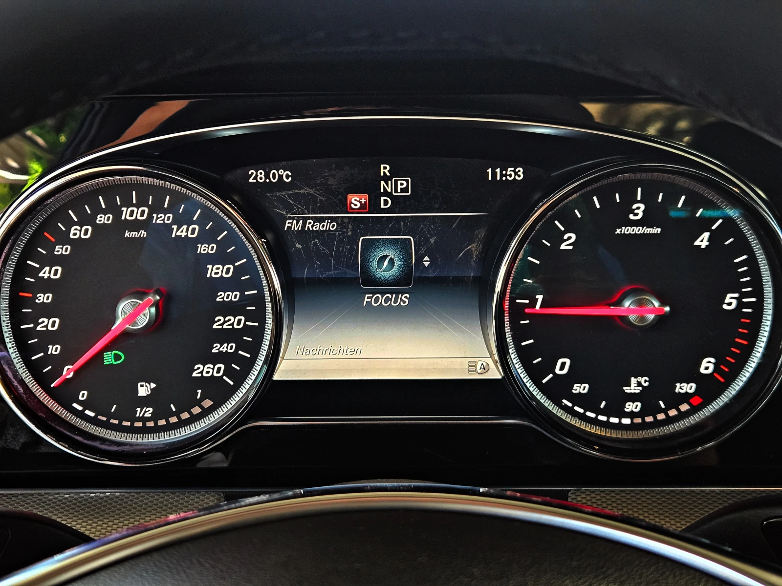Mercedes-Benz E 220 AMG/GERMANY/360CAMERA/64xAMBIENT/BURMEST/ПОДГР/LIZ, снимка 10 - Автомобили и джипове - 56007464