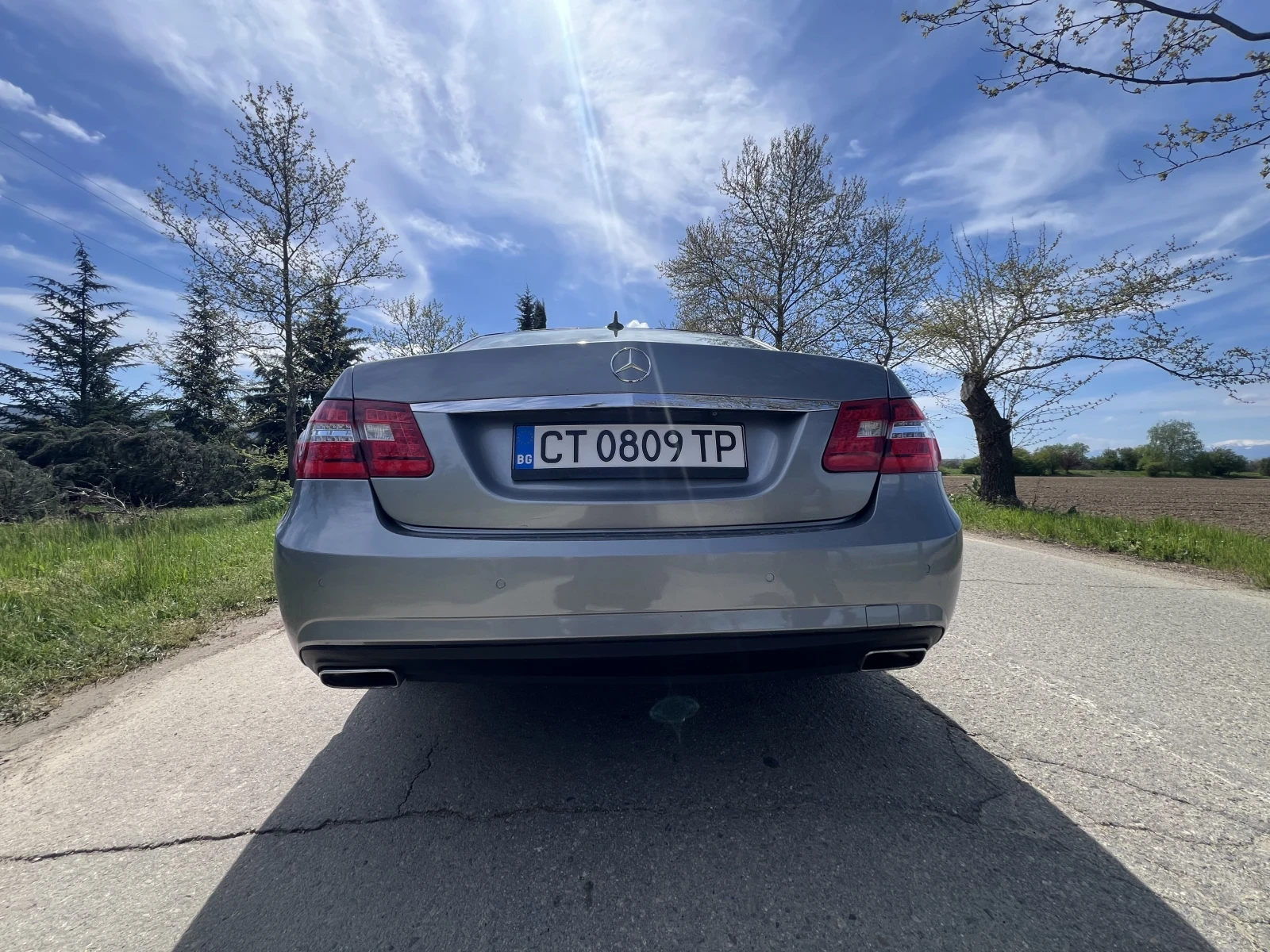 Mercedes-Benz E 350 4matik, снимка 8 - Автомобили и джипове - 56272544