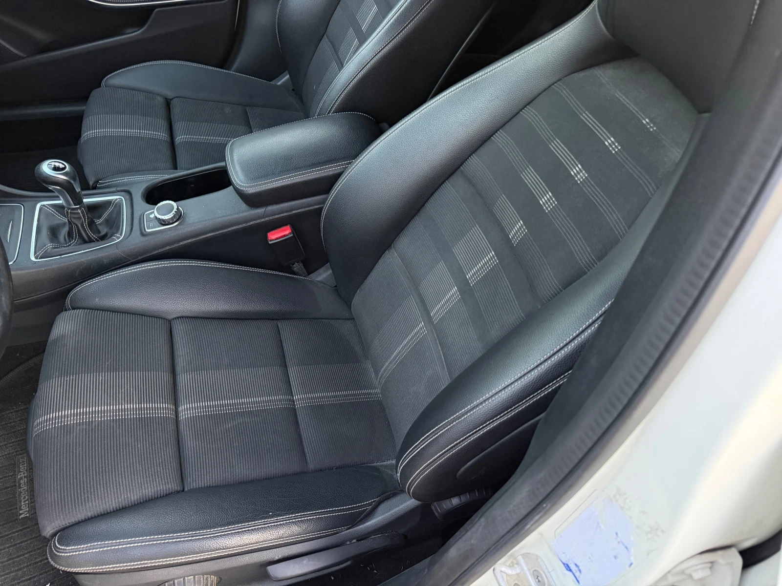 Mercedes-Benz A 180 1.5 DCI, снимка 14 - Автомобили и джипове - 56335723