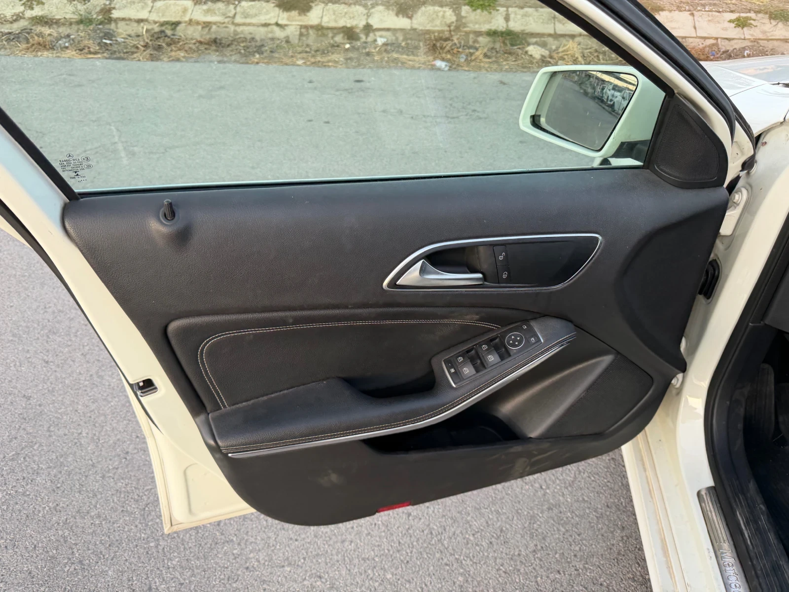Mercedes-Benz A 180 1.5 DCI, снимка 13 - Автомобили и джипове - 56335723
