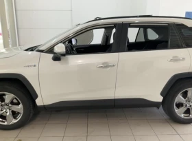 Toyota Rav4 2.5 Hybrid* СЕРВИЗНА КНИЖКА С ПЪЛНА ИСТОРИЯ, снимка 6
