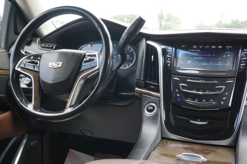 Cadillac Escalade 6.2/v8/ESV PREMIUM LUX/FULL Екстри, снимка 16 - Автомобили и джипове - 46492966