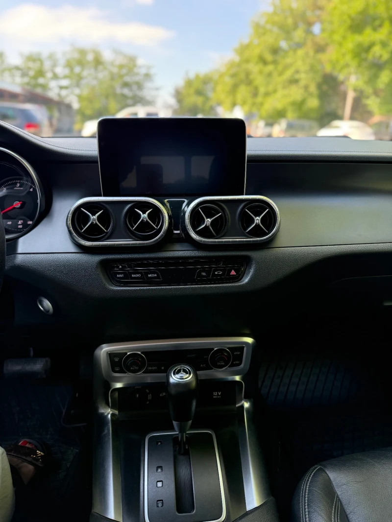 Mercedes-Benz X-Klasse, снимка 7 - Автомобили и джипове - 51192978