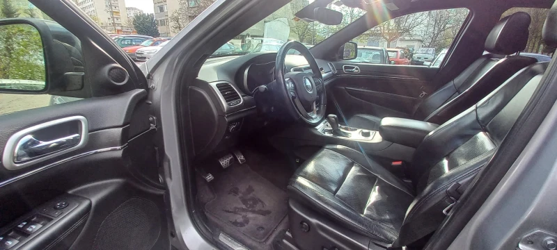 Jeep Grand cherokee Газ-Бензин, снимка 13 - Автомобили и джипове - 52522737