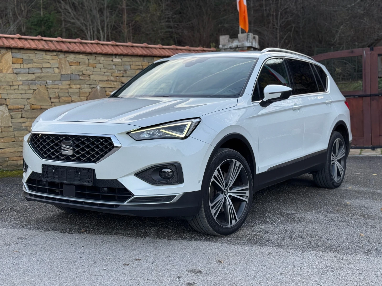 Seat Tarraco 98000 km EXCELLENCE - изображение 2