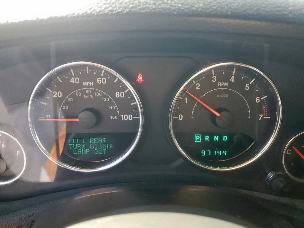 Jeep Wrangler * RUBICON * CARFAX * ФИНАНСИРАНЕ - изображение 9