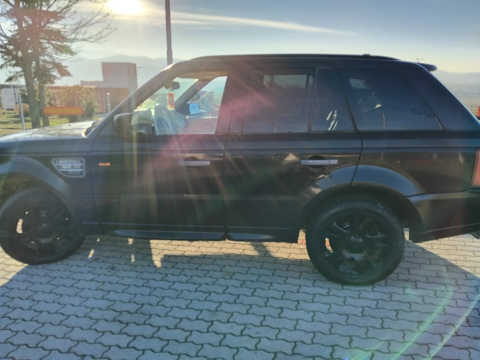 Land Rover Range Rover Sport  - изображение 4