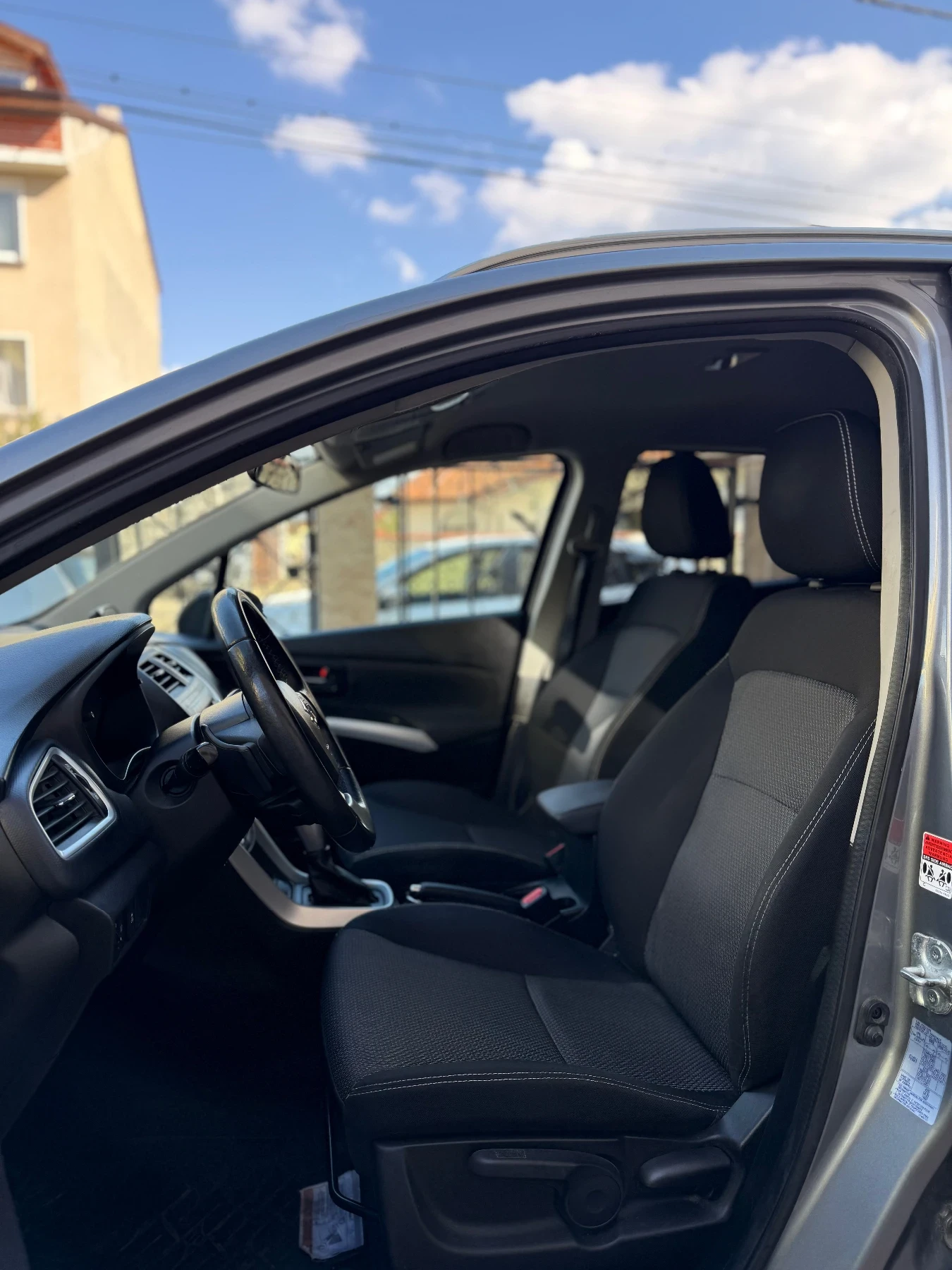 Suzuki SX4 S-Cross 1.6i-VVT 4WD ШВЕЙЦАРИЯ 100 % РЕАЛЕН ВИДЕО ЛИЗИНГ, снимка 9 - Автомобили и джипове - 54014259