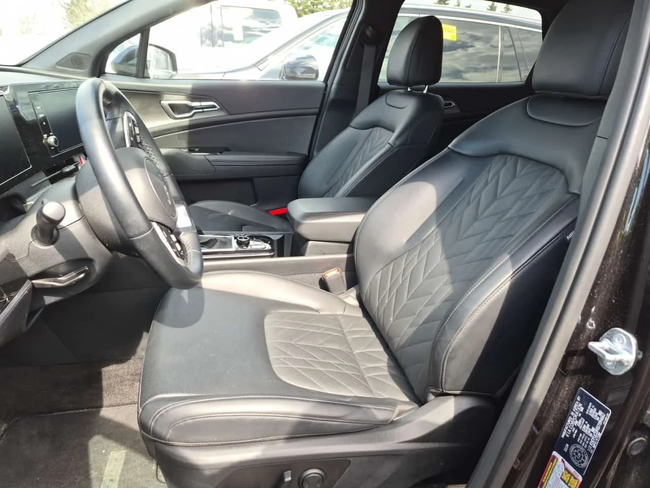 Kia Sportage * X LINE * ПОДГРЕВ* ПАНОРАМА* 360* , снимка 5 - Автомобили и джипове - 54472093