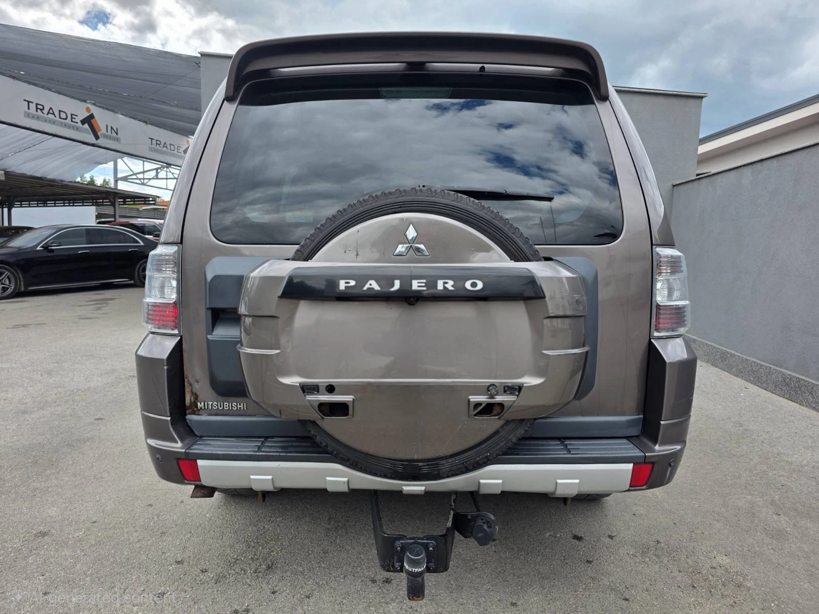 Mitsubishi Pajero 3.2 DI-DC, снимка 5 - Автомобили и джипове - 54909235