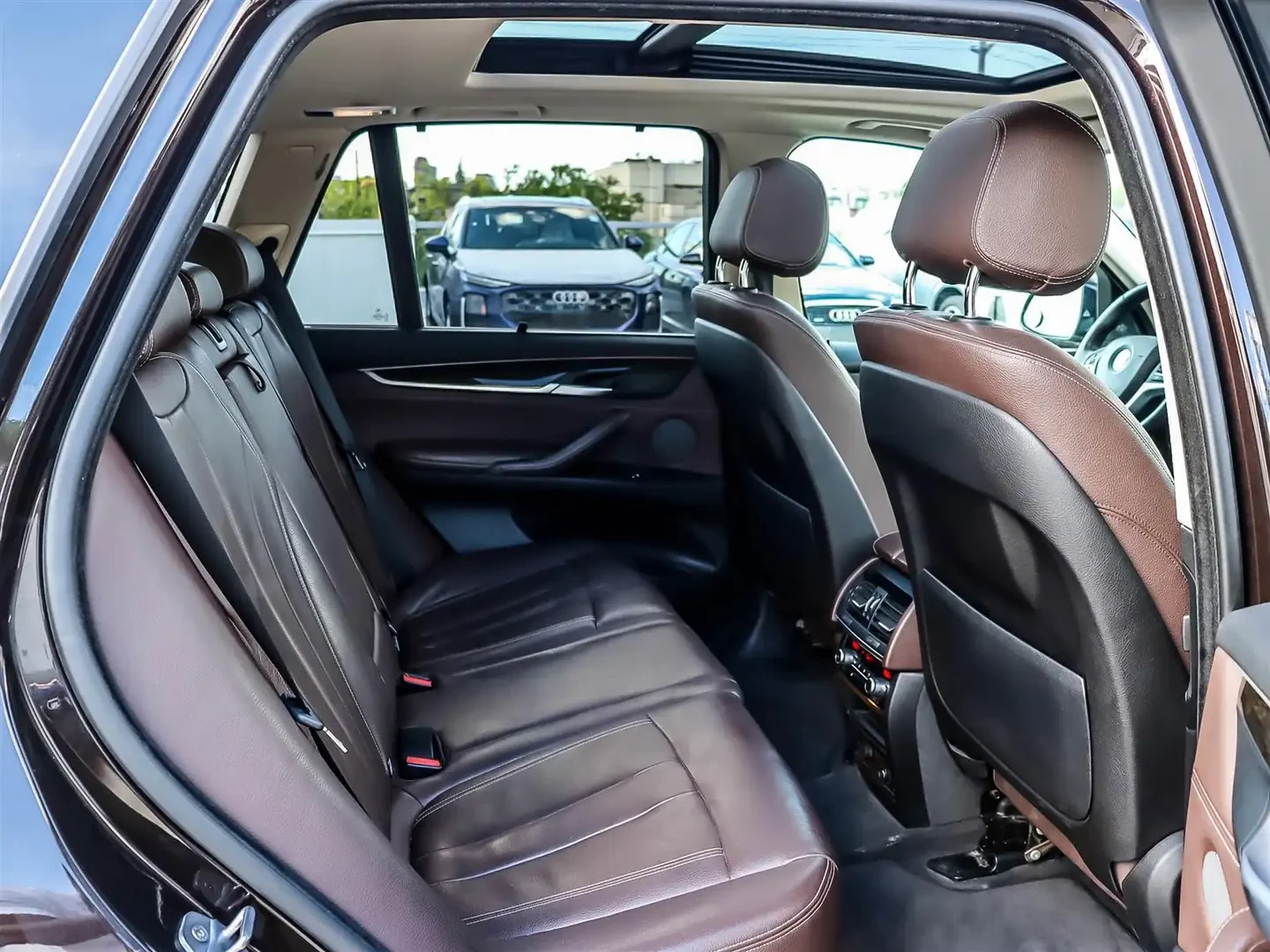 BMW X5 xDrive 35i Harman Kardon/Panorama/Disi/HeadUp | Mobile.bg � ����������� 10