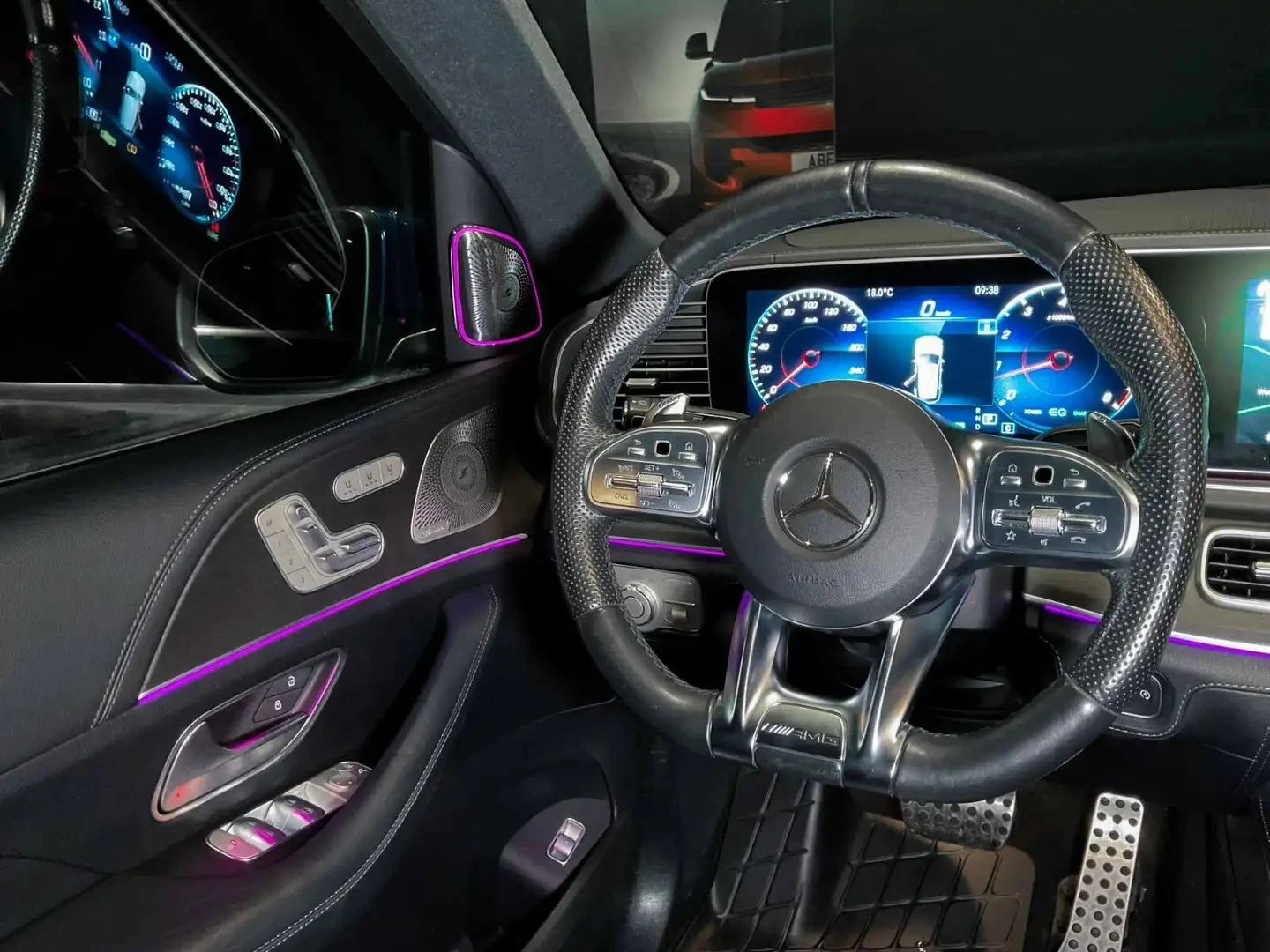 Mercedes-Benz GLE 53 4MATIC 7 МЕСТЕН* ОБДУХВ.* 360* BURMAST* PANO, снимка 12 - Автомобили и джипове - 55423469